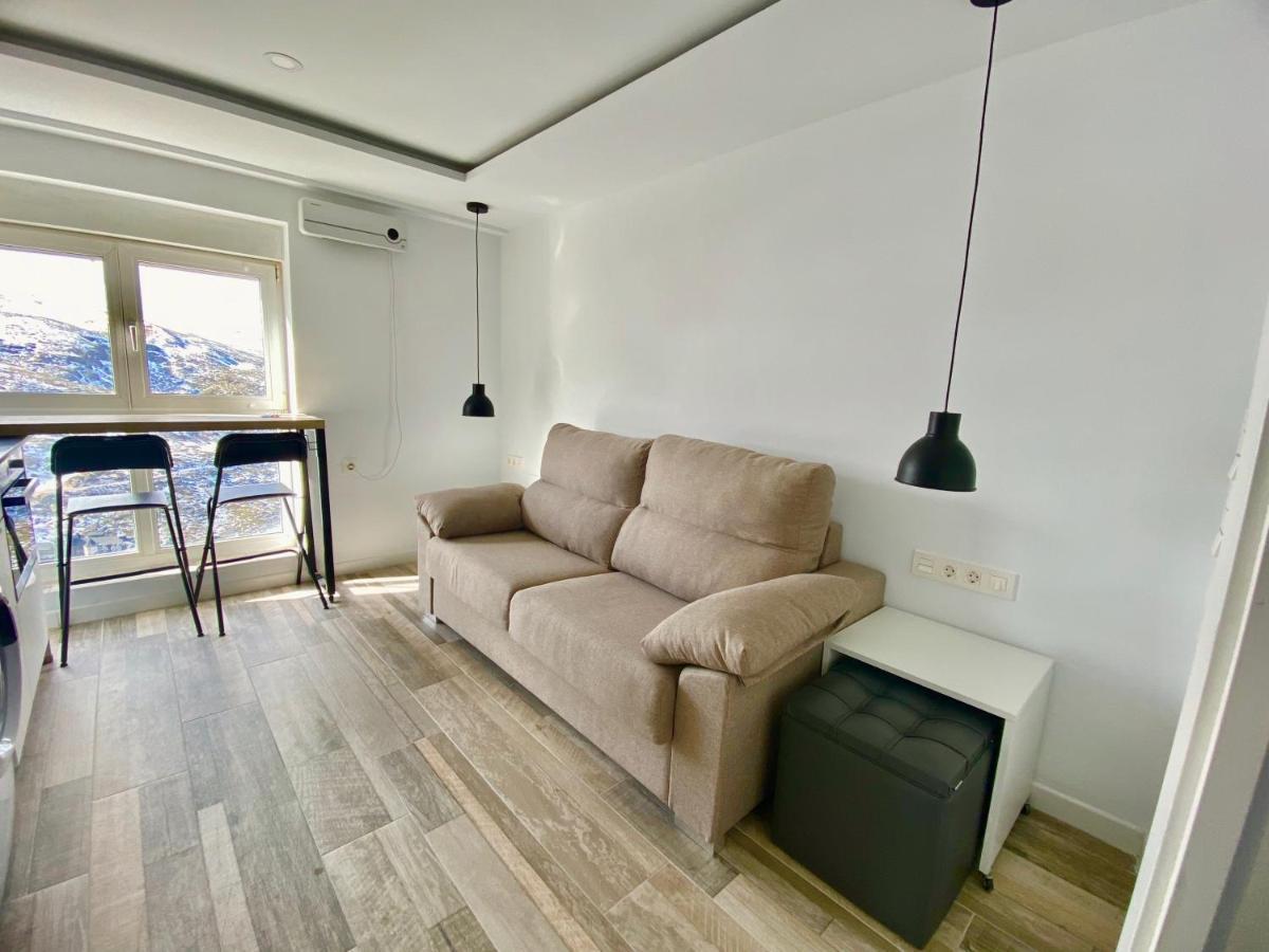 Moderno Estudio En Sierra Nevada Моначиль Экстерьер фото